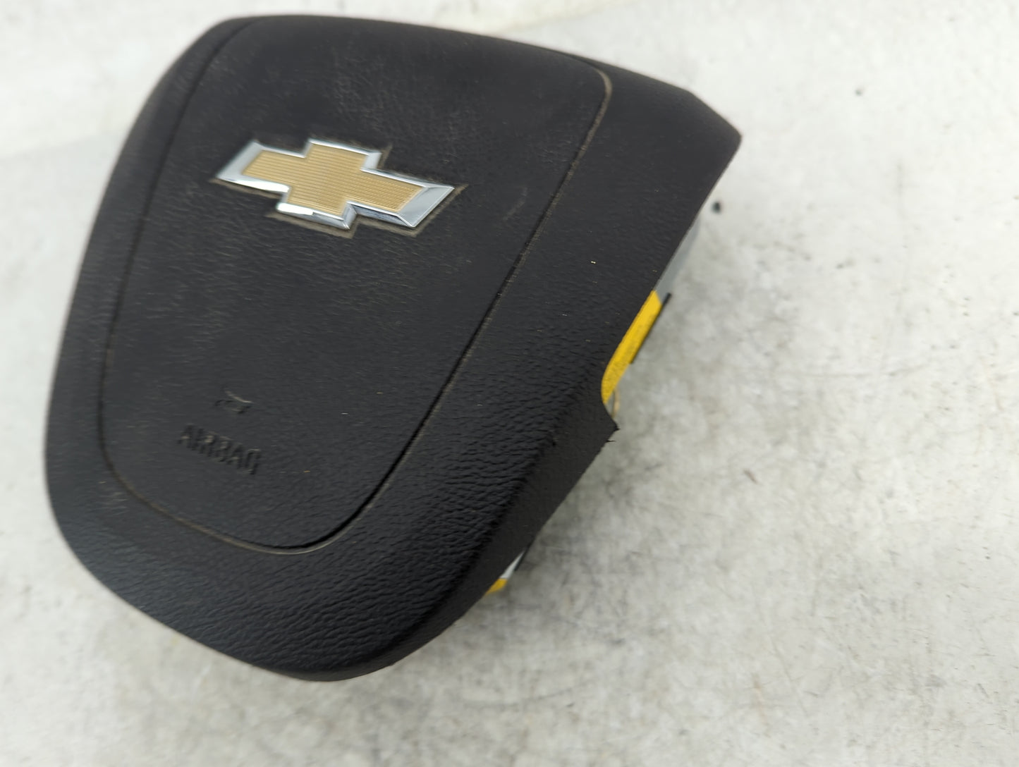 2013-2016 Chevrolet Malibu Air Bag Driver Left Steering Wheel Mounted Fits Fits 2013 2014 2015 2016 OEM Used Auto Parts - Oe
