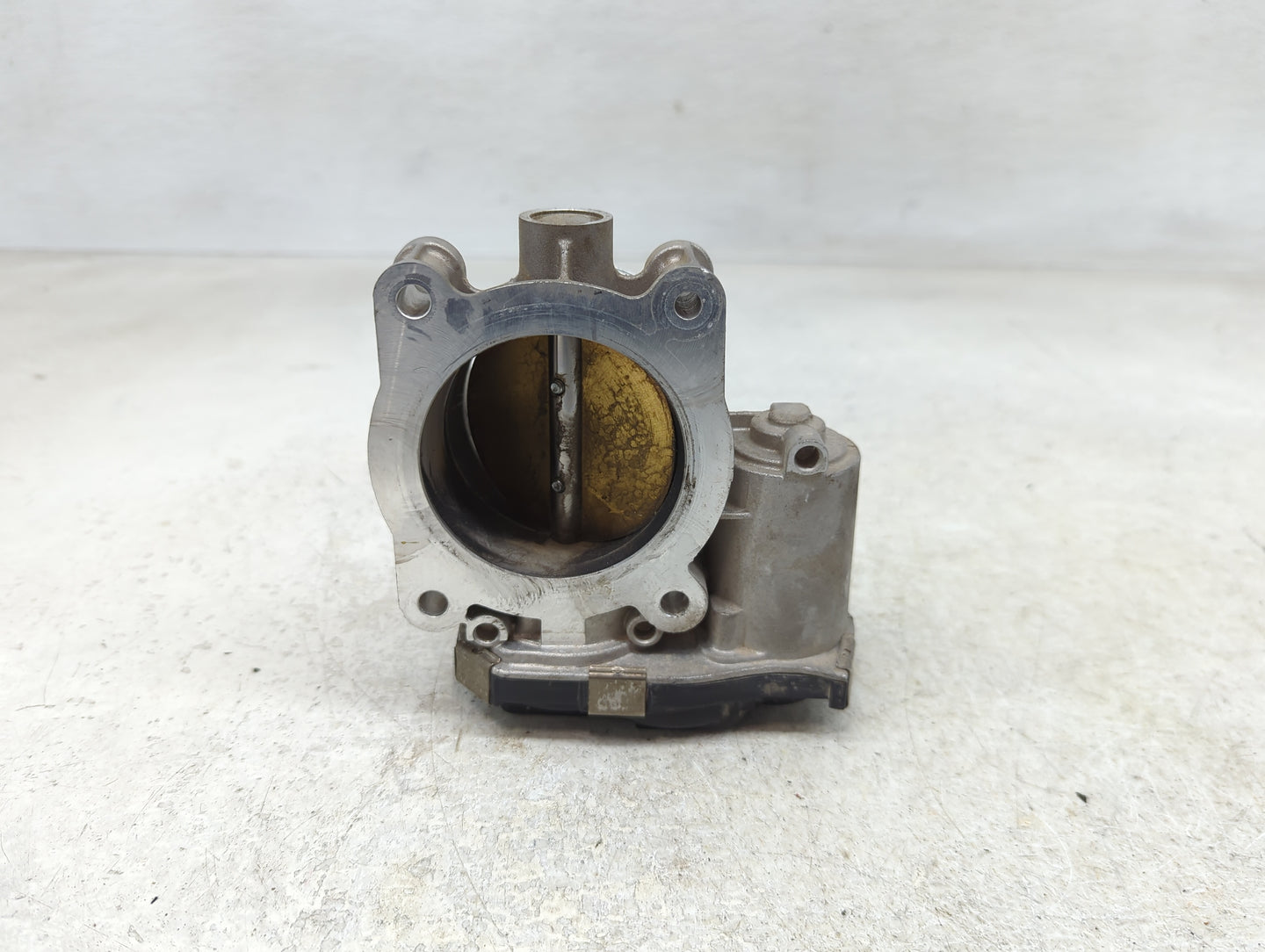 2013-2015 Chevrolet Malibu Throttle Body P/N:12627217DA Fits Fits 2013 2014 2015 2017 2018 2019 2020 OEM Used Auto Parts - O