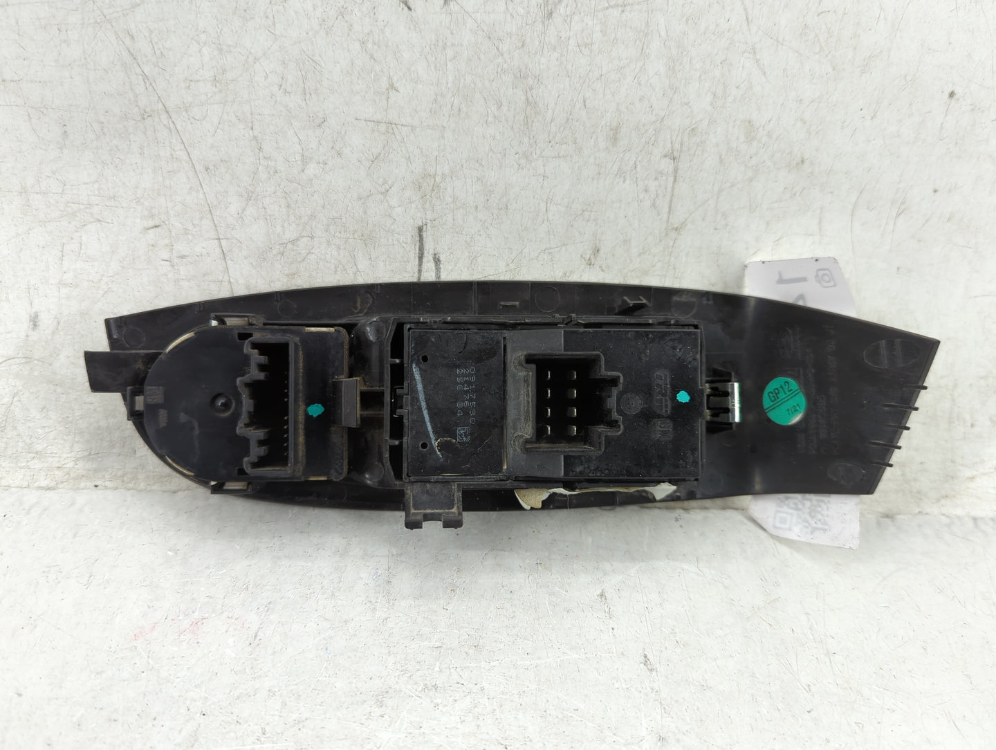2013 Chevrolet Malibu Master Power Window Switch Replacement Driver Side Left P/N:22823885 Fits Fits 2011 2012 2014 2015 OEM