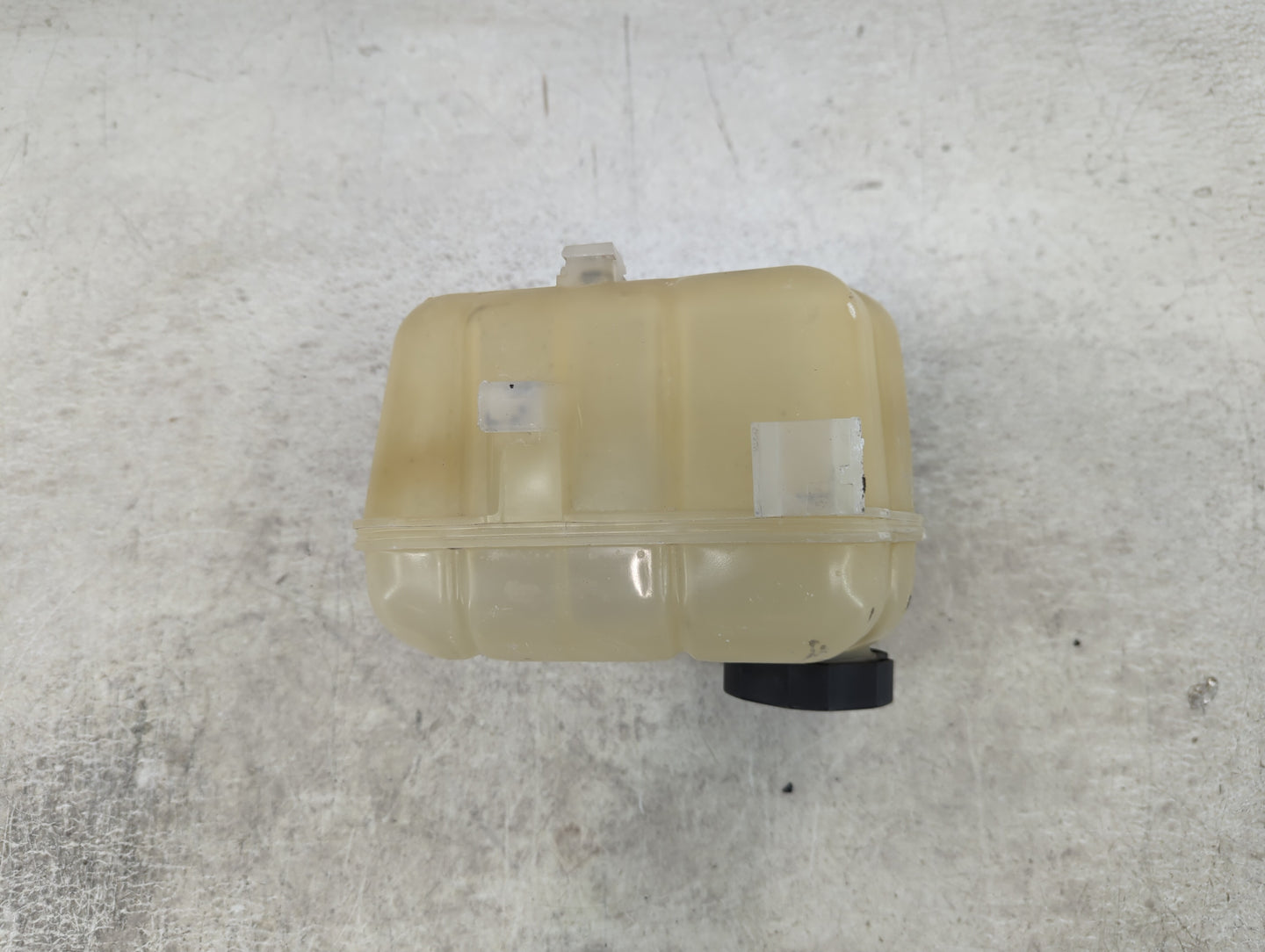 2013 Chevrolet Malibu Radiator Coolant Overflow Expansion Tank Bottle - Oemusedautoparts1.com