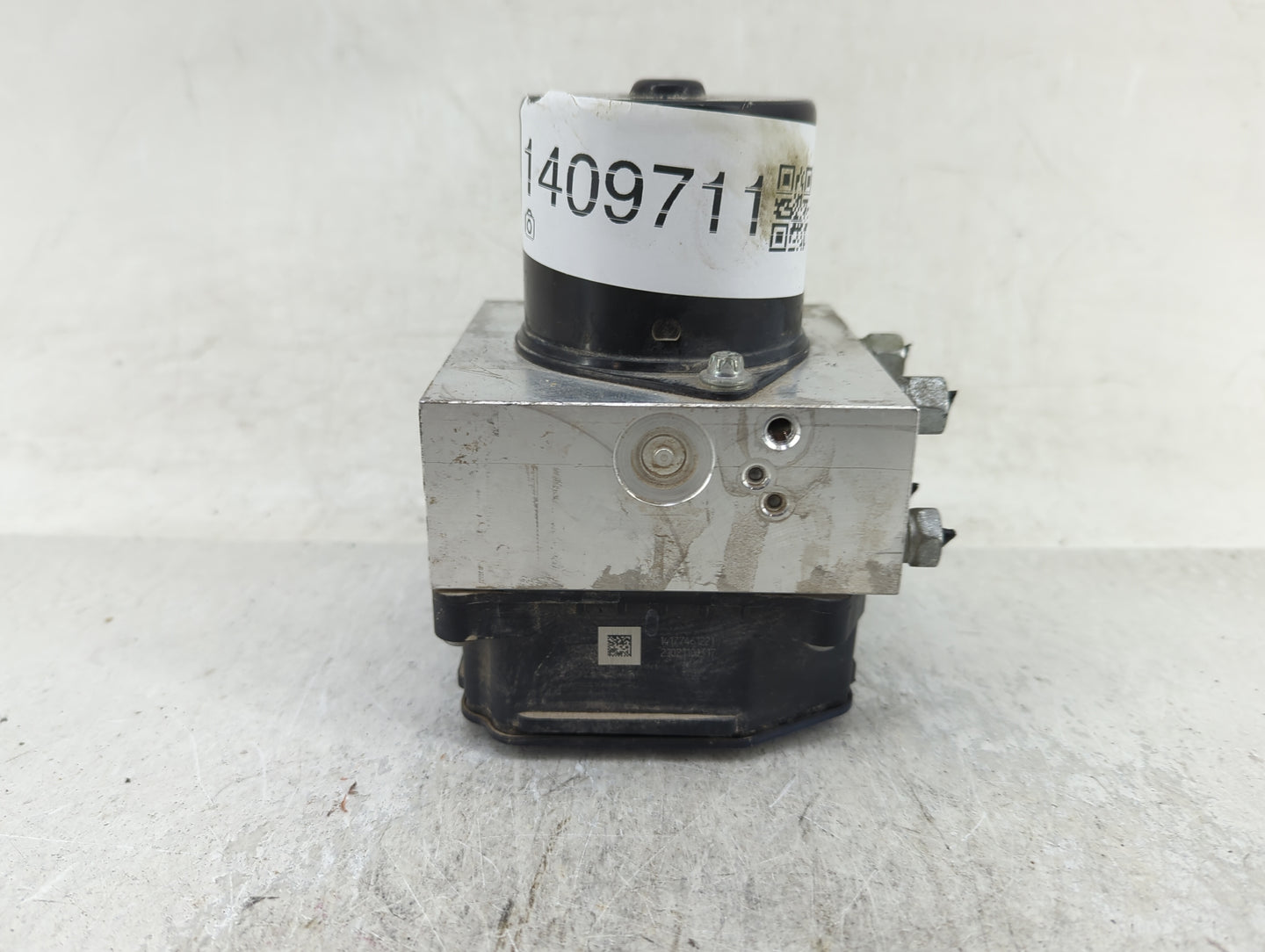 2013-2016 Chevrolet Malibu ABS Pump Control Module Replacement P/N:22827930 Fits Fits 2012 2013 2014 2015 2016 OEM Used Auto