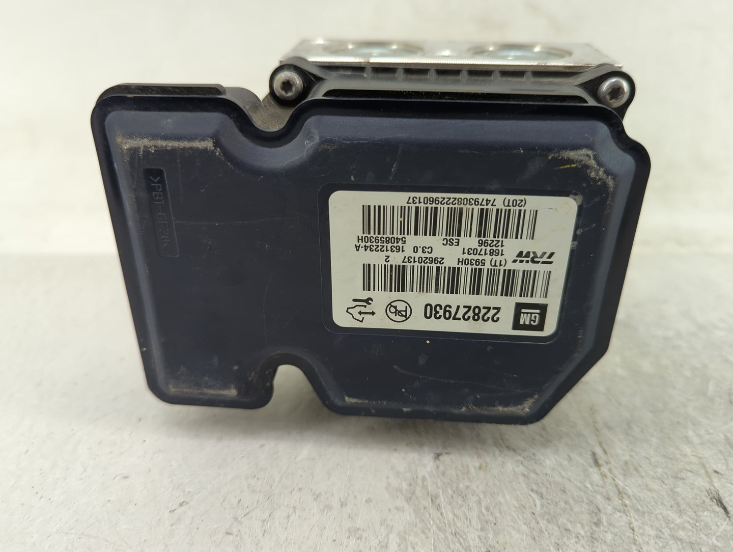 2013-2016 Chevrolet Malibu ABS Pump Control Module Replacement P/N:22827930 Fits Fits 2012 2013 2014 2015 2016 OEM Used Auto