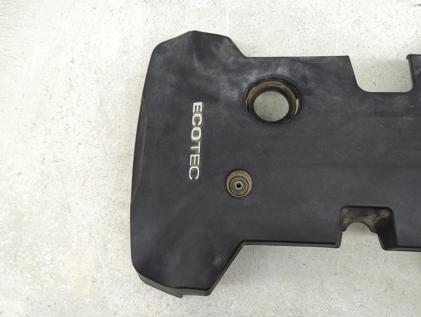 2013 Chevrolet Malibu Engine Cover - Oemusedautoparts1.com