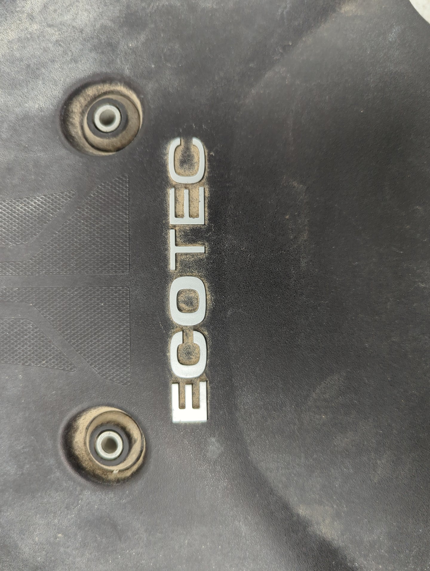 2013 Chevrolet Malibu Engine Cover - Oemusedautoparts1.com
