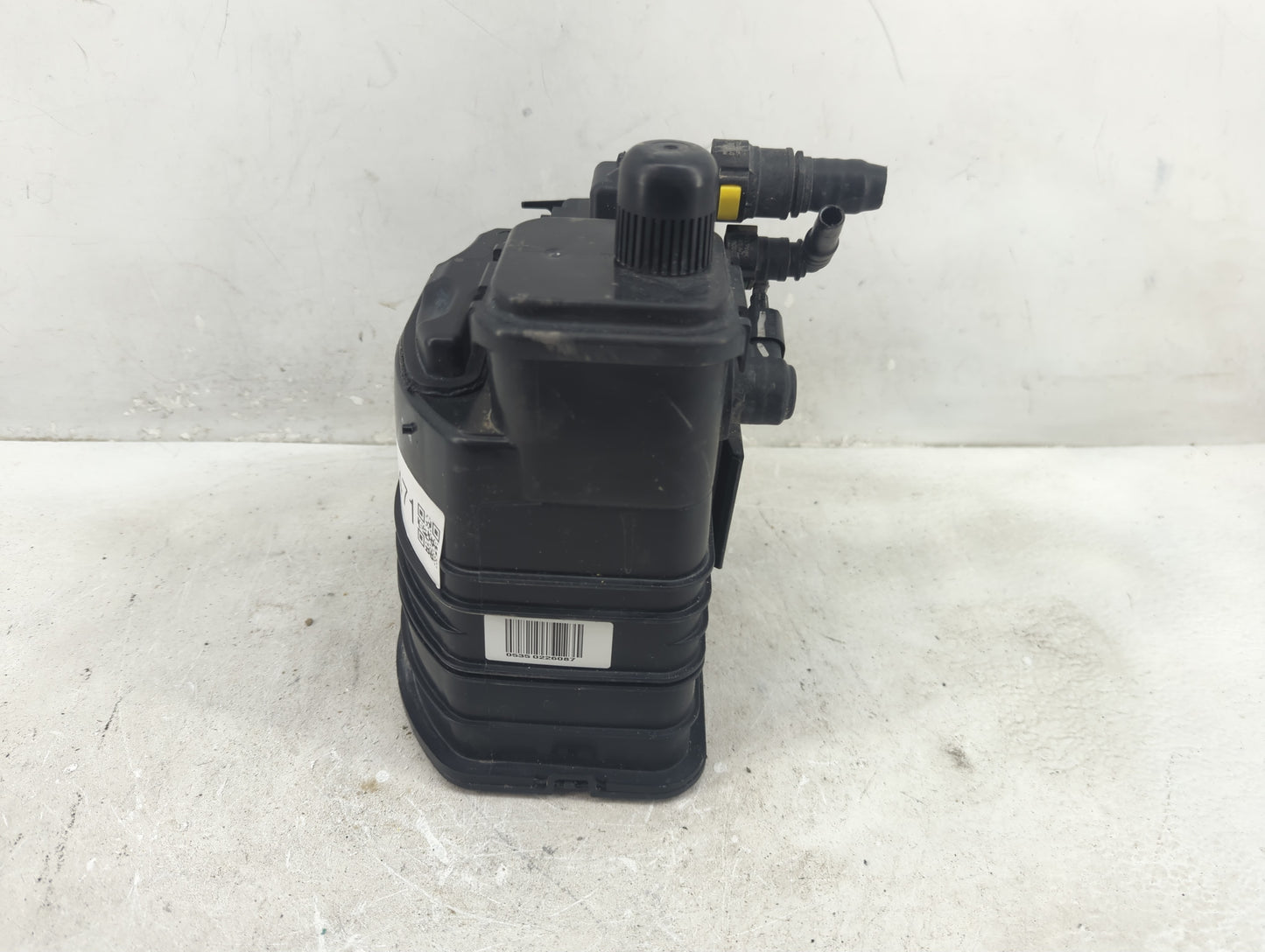 2013 Chevrolet Malibu Fuel Vapor Charcoal Canister 1410471 - Oemusedautoparts1.com