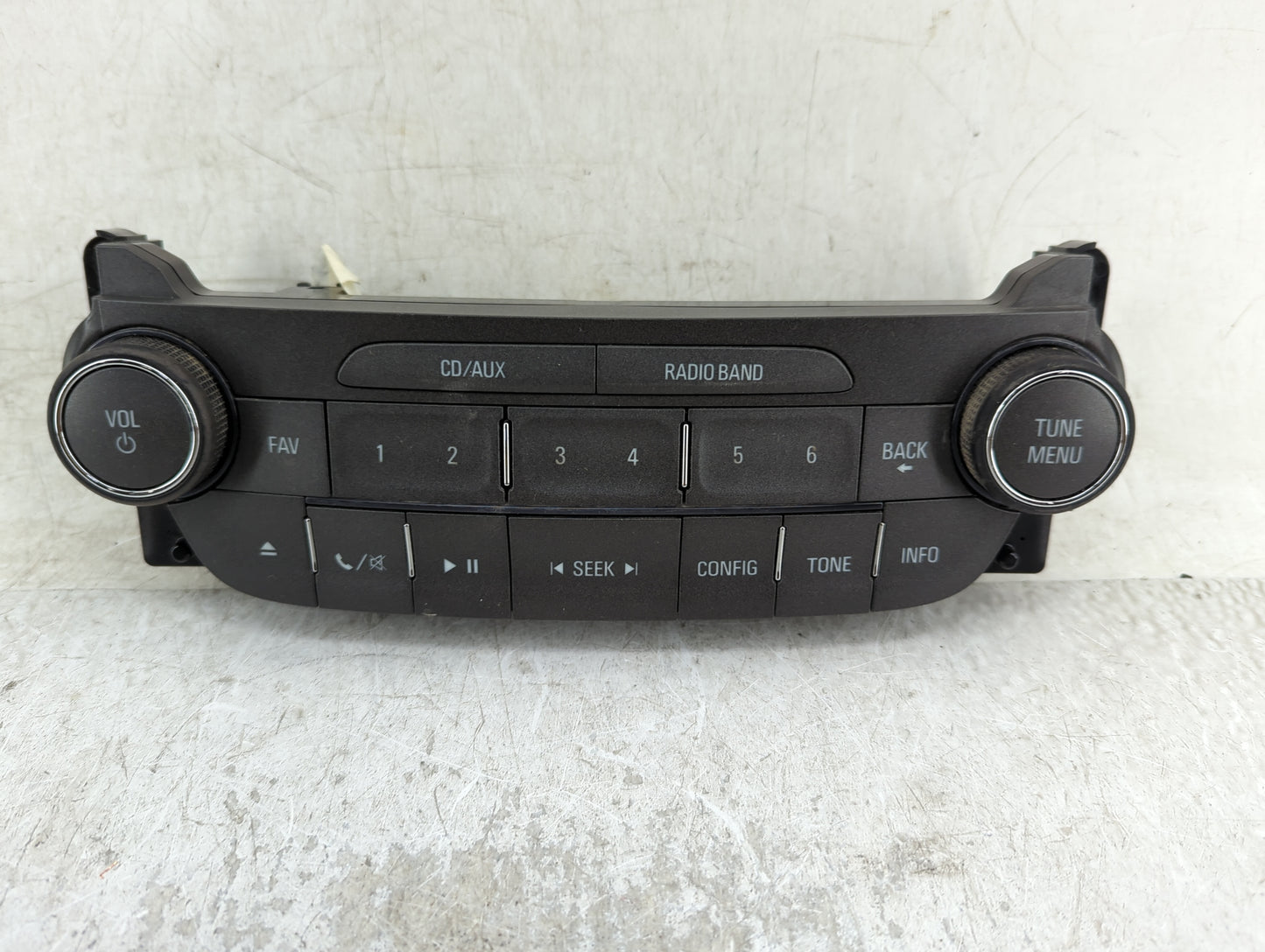 2013 Chevrolet Malibu Radio AM FM Cd Player Receiver Replacement P/N:22880998 Fits OEM Used Auto Parts - Oemusedautoparts1.c