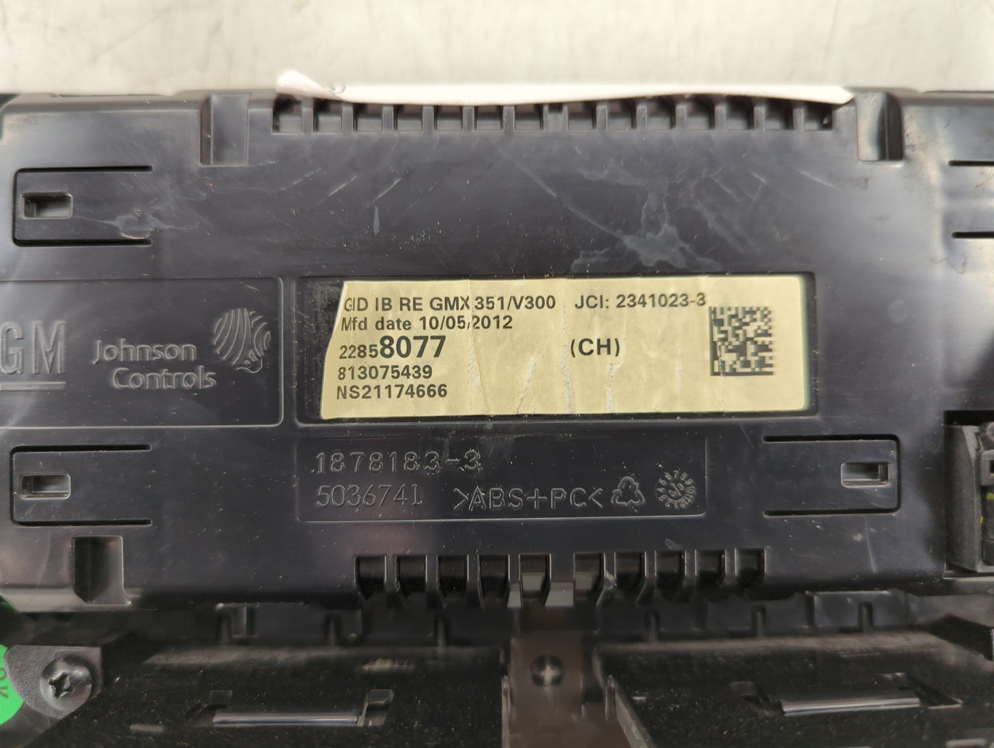 2013-2013 Chevrolet Malibu Information Display Screen - Oemusedautoparts1.com