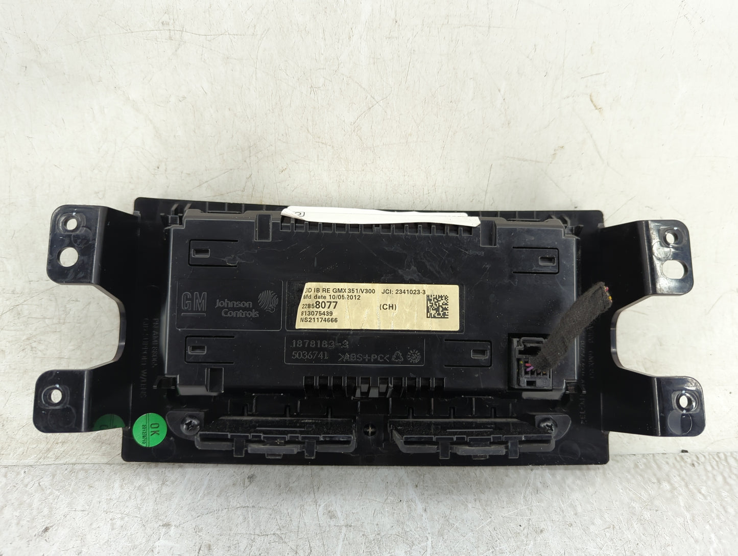 2013-2013 Chevrolet Malibu Information Display Screen - Oemusedautoparts1.com