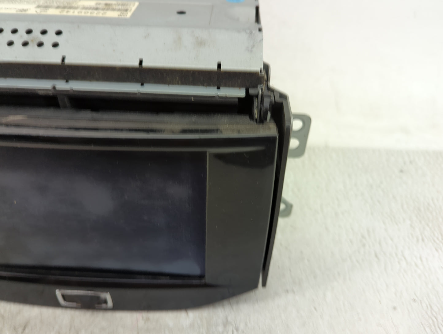 2013 Chevrolet Malibu Radio AM FM Cd Player Receiver Replacement P/N:22869142 Fits OEM Used Auto Parts - Oemusedautoparts1.c