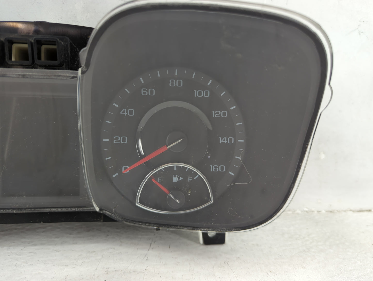 2013 Chevrolet Malibu Instrument Cluster Speedometer Gauges P/N:22932756 Fits OEM Used Auto Parts - Oemusedautoparts1.com