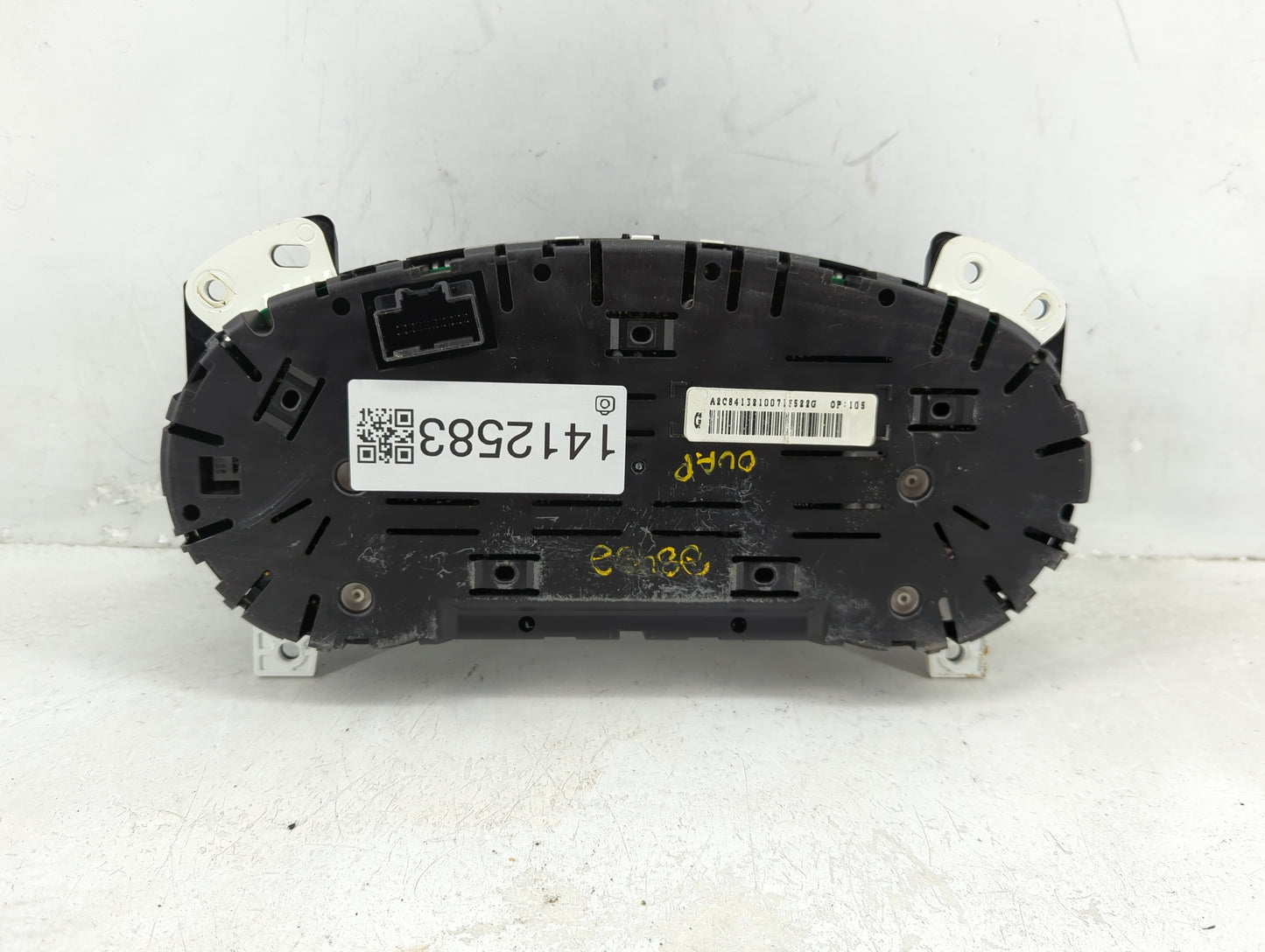 2013 Chevrolet Malibu Instrument Cluster Speedometer Gauges P/N:22932756 Fits OEM Used Auto Parts - Oemusedautoparts1.com