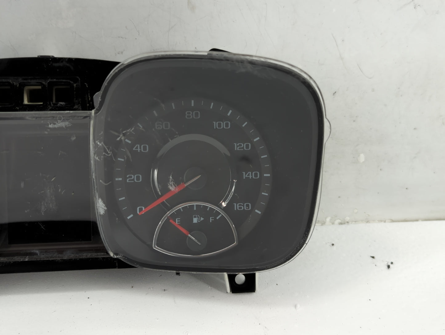 2013 Chevrolet Malibu Instrument Cluster Speedometer Gauges Fits OEM Used Auto Parts - Oemusedautoparts1.com