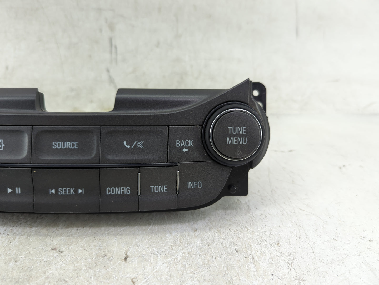 2013 Chevrolet Malibu Radio AM FM Cd Player Receiver Replacement P/N:22881000 Fits OEM Used Auto Parts - Oemusedautoparts1.c