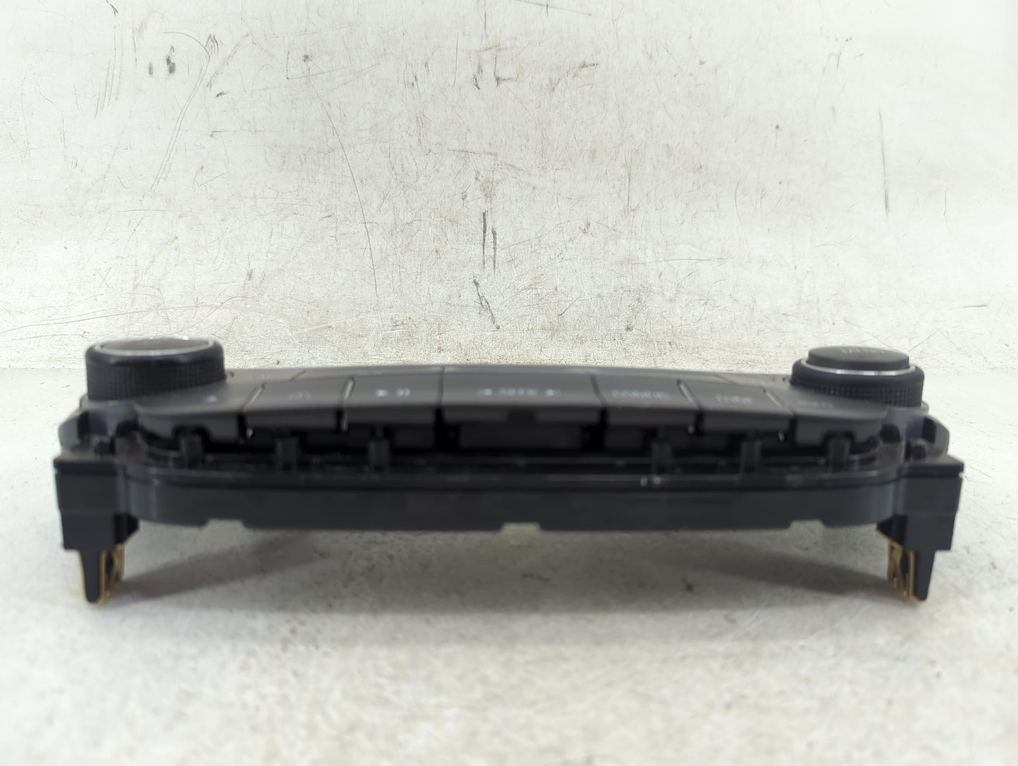 2013 Chevrolet Malibu Radio AM FM Cd Player Receiver Replacement P/N:22881000 Fits OEM Used Auto Parts - Oemusedautoparts1.c