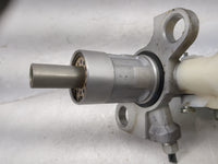 2013-2016 Chevrolet Malibu Brake Master Cylinder 1420292 - Oemusedautoparts1.com