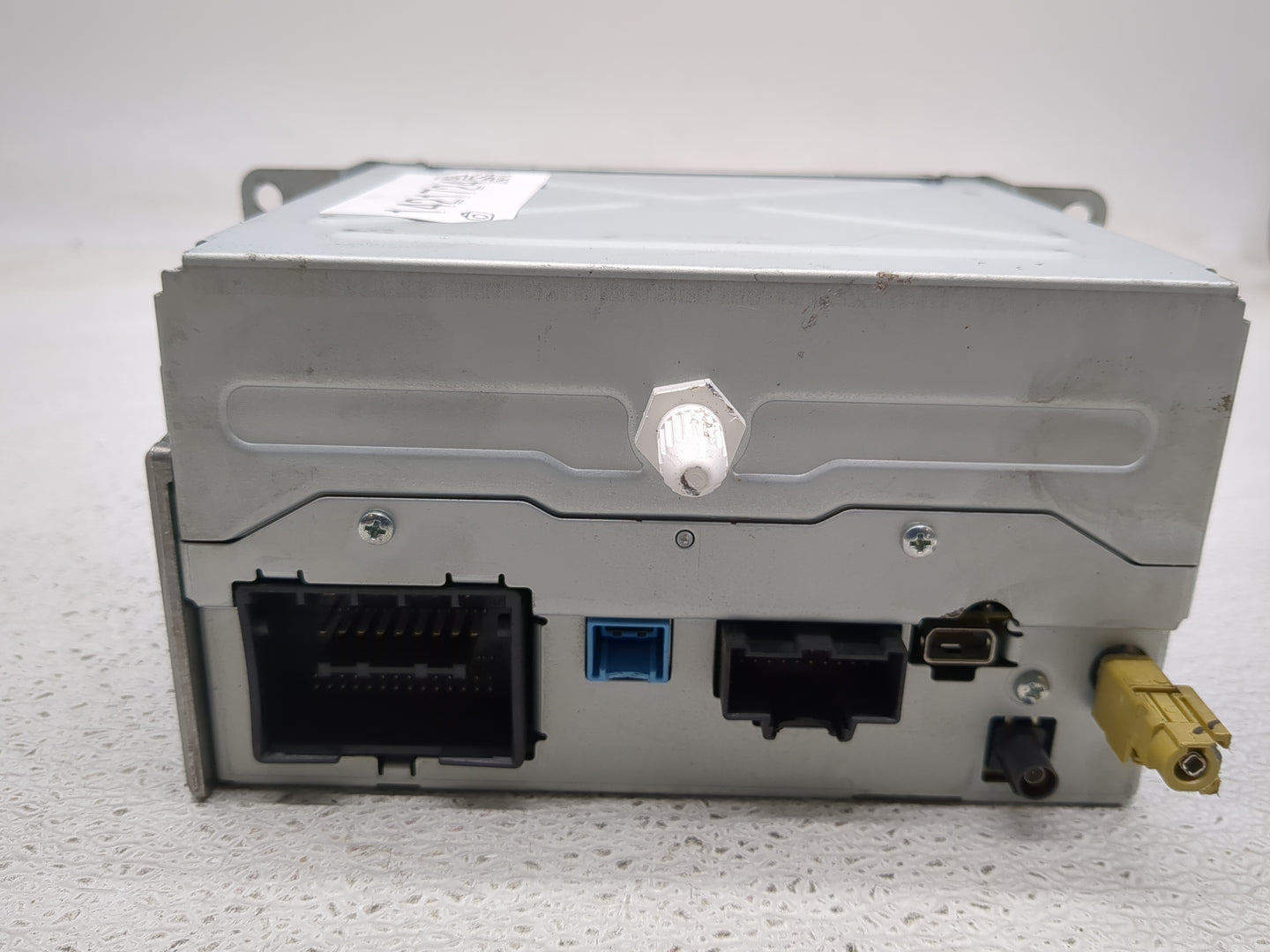 2013 Chevrolet Malibu Radio AM FM Cd Player Receiver Replacement P/N:22965236 Fits OEM Used Auto Parts - Oemusedautoparts1.c
