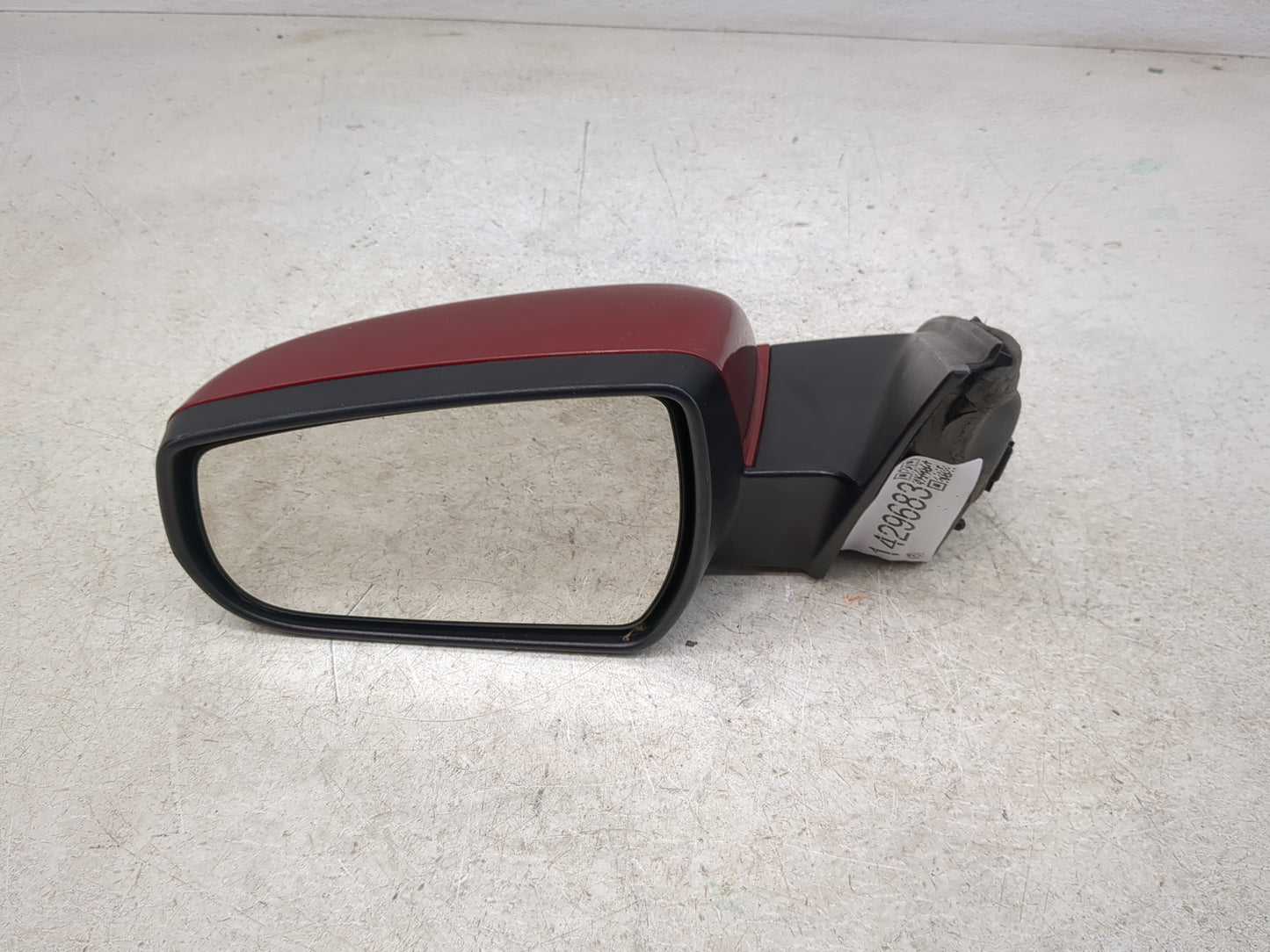 2013 Chevrolet Malibu Driver Side View Mirror - Left Door Mirror OEM Used - Oemusedautoparts1.com