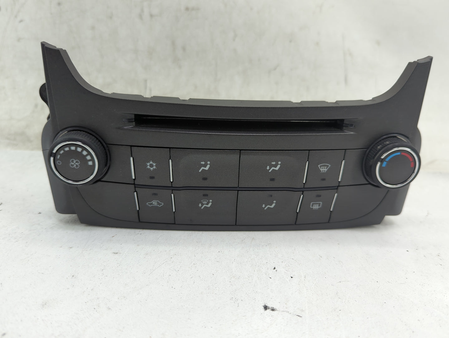 2013 Chevrolet Malibu Climate Control Module Temperature AC/Heater Replacement P/N:22854785 Fits OEM Used Auto Parts - Oemus