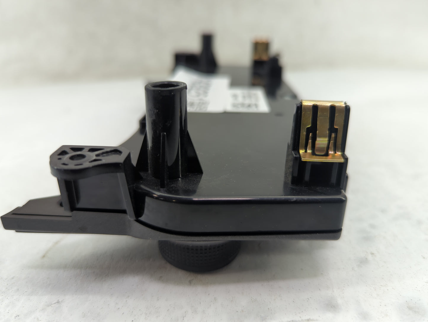 2013 Chevrolet Malibu Climate Control Module Temperature AC/Heater Replacement P/N:22854785 Fits OEM Used Auto Parts - Oemus
