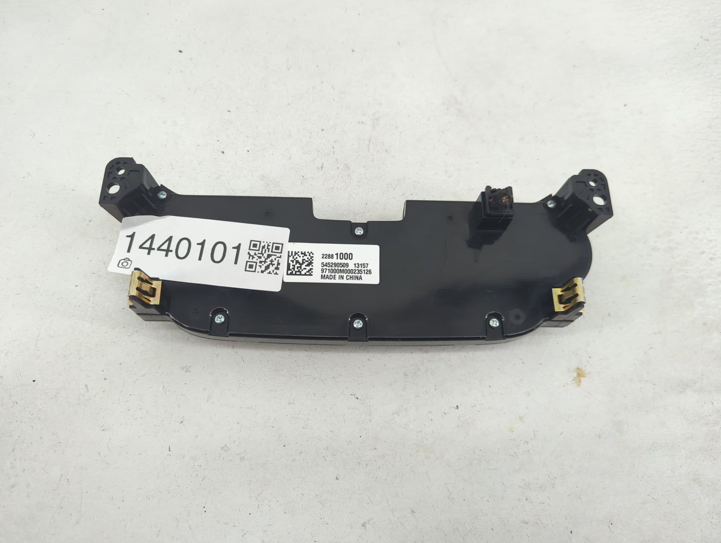 2013 Chevrolet Malibu Climate Control Module Temperature AC/Heater Replacement P/N:22881000 Fits OEM Used Auto Parts - Oemus