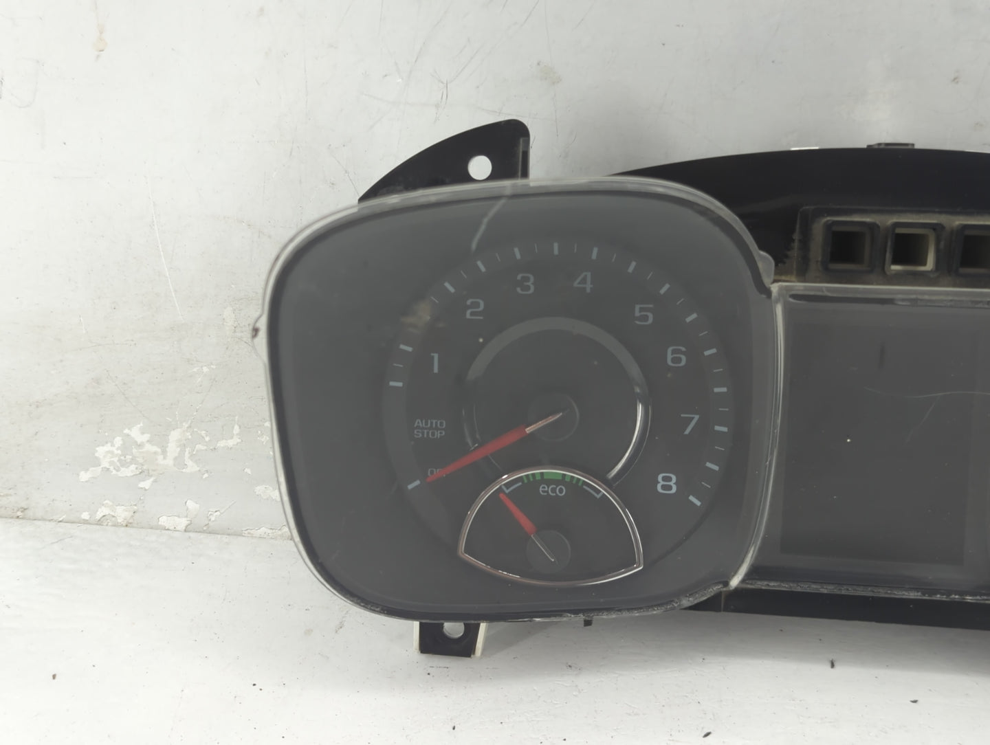 2013 Chevrolet Malibu Instrument Cluster Speedometer Gauges P/N:A2C32374200 GMX351, 4862366 Fits OEM Used Auto Parts - Oemus
