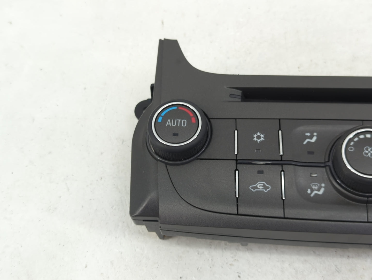 2013-2015 Chevrolet Malibu Climate Control Module Temperature AC/Heater Replacement P/N:22854788 545290509 Fits OEM Used Aut