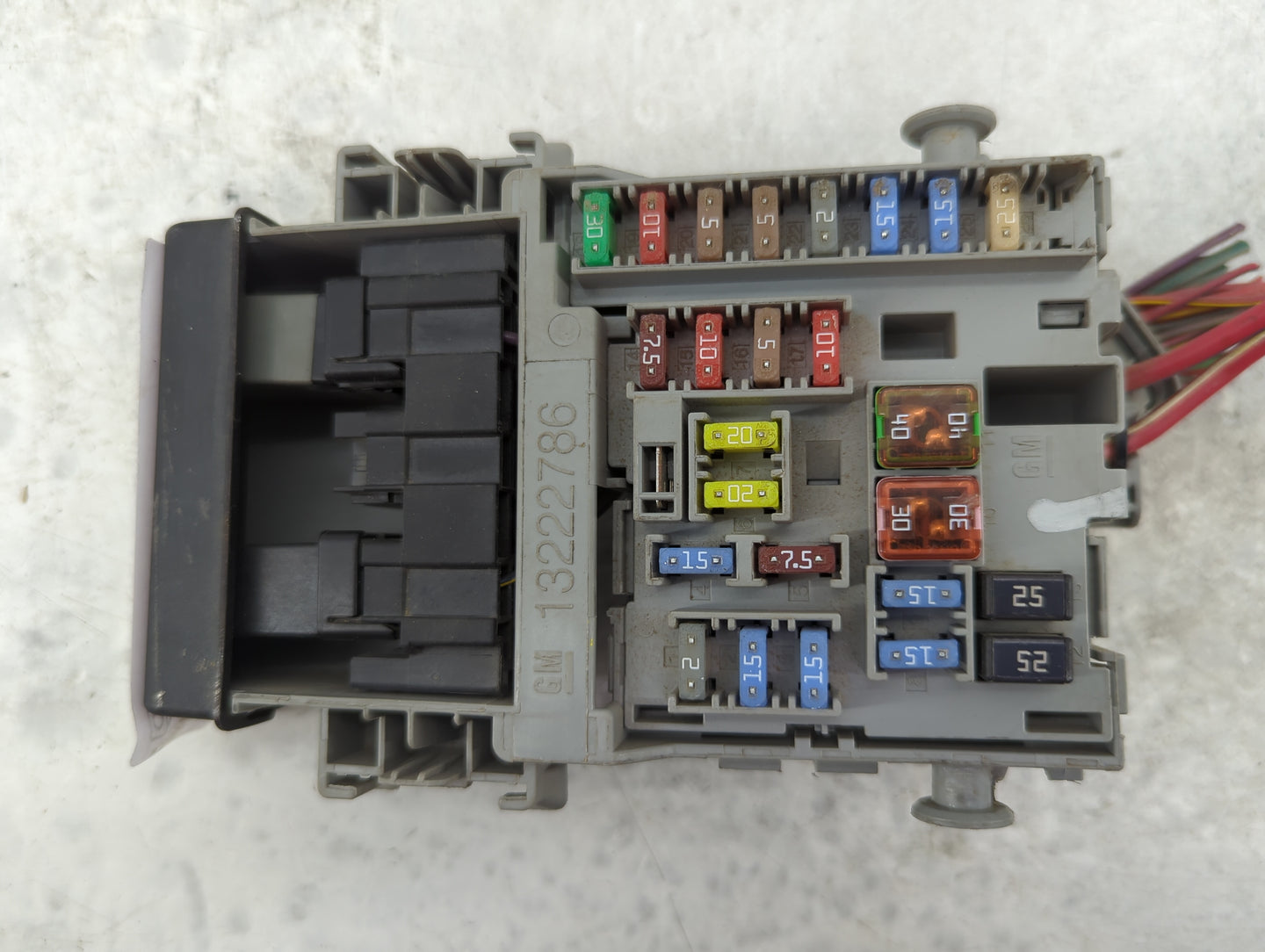 2013-2014 Chevrolet Malibu Theft-locking Control Module 13222786 - Oemusedautoparts1.com