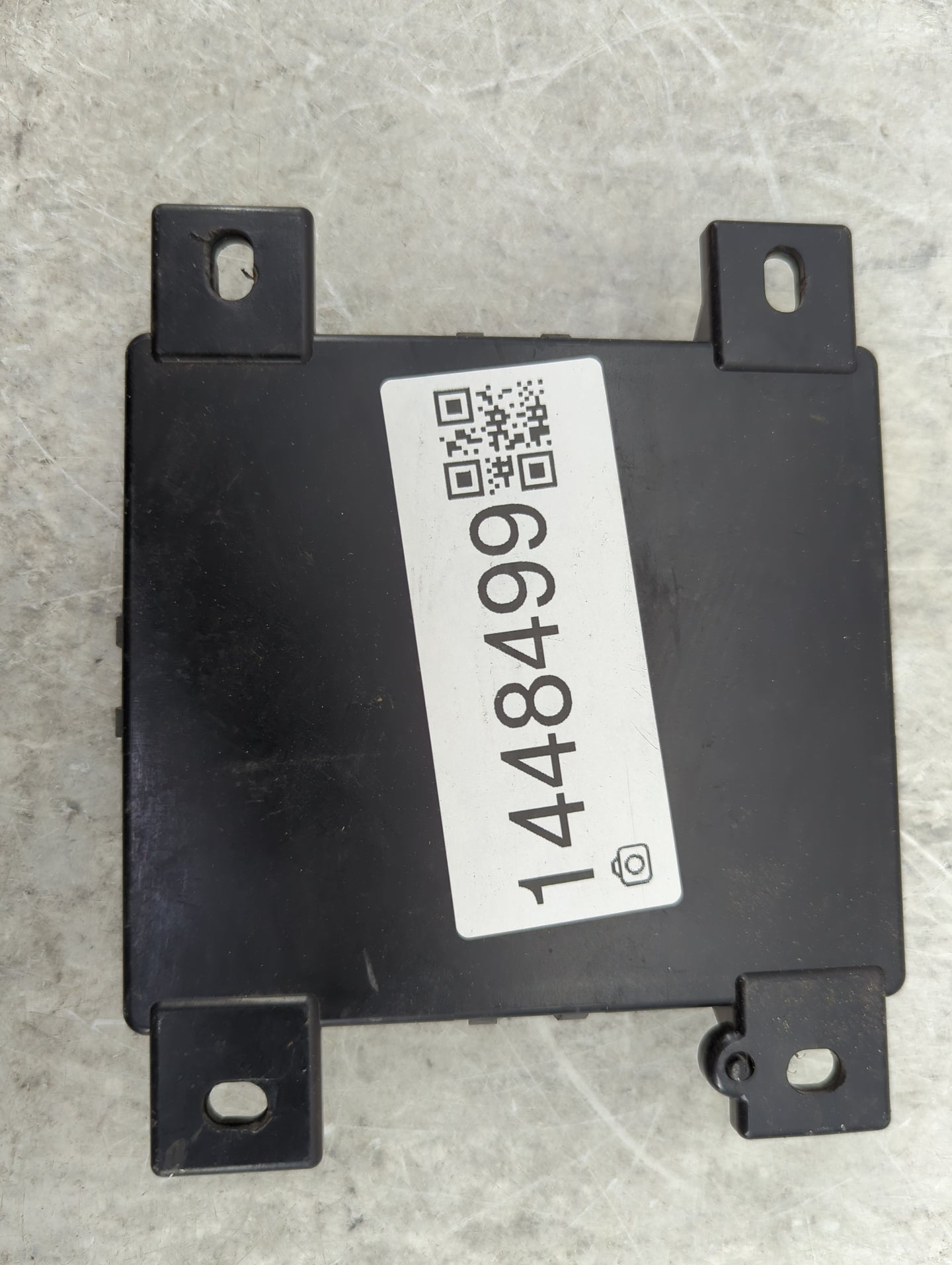 2013-2016 Chevrolet Malibu Memory Control Module 13584810|5ds934614-01 - Oemusedautoparts1.com