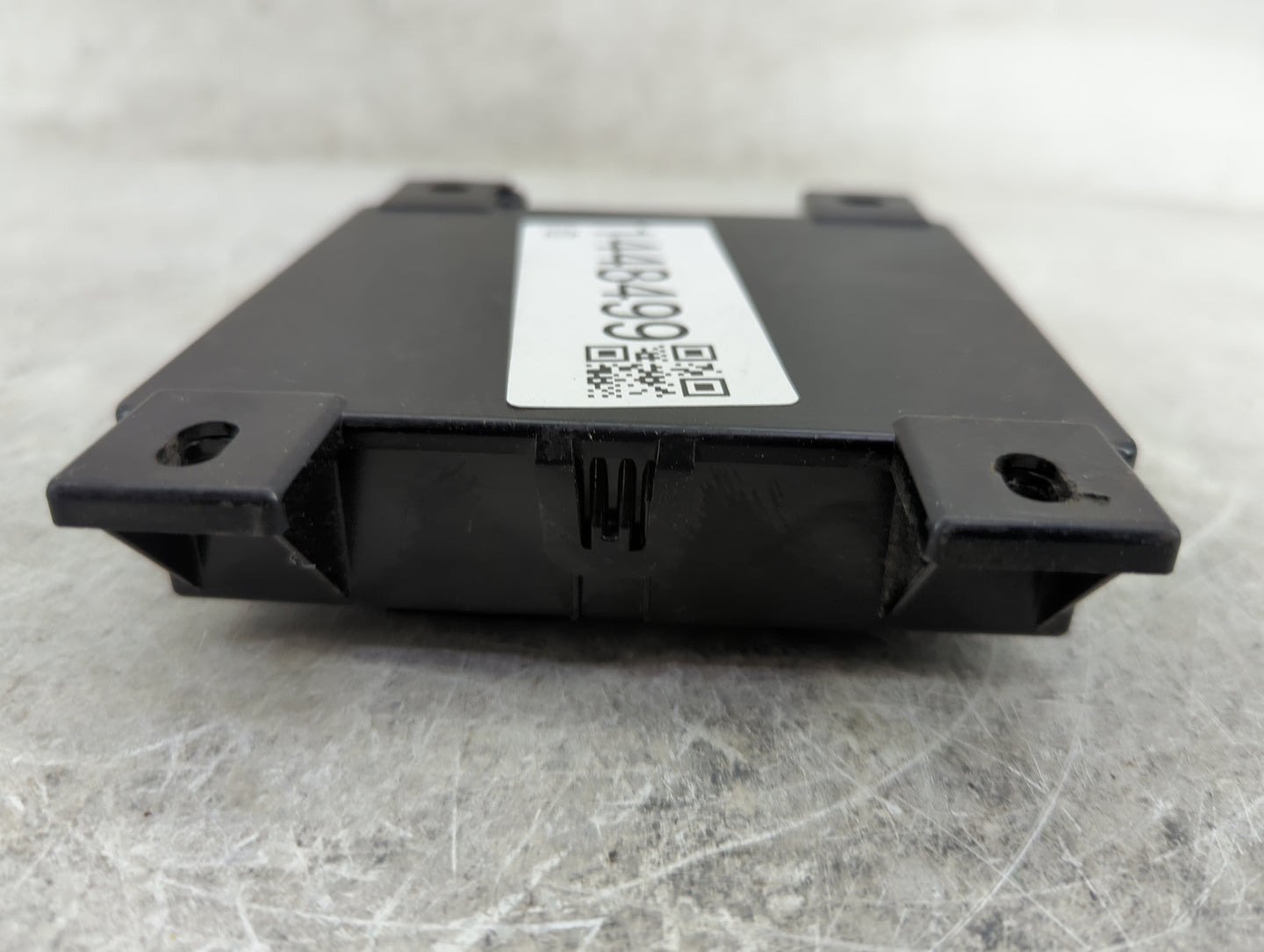 2013-2016 Chevrolet Malibu Memory Control Module 13584810|5ds934614-01 - Oemusedautoparts1.com