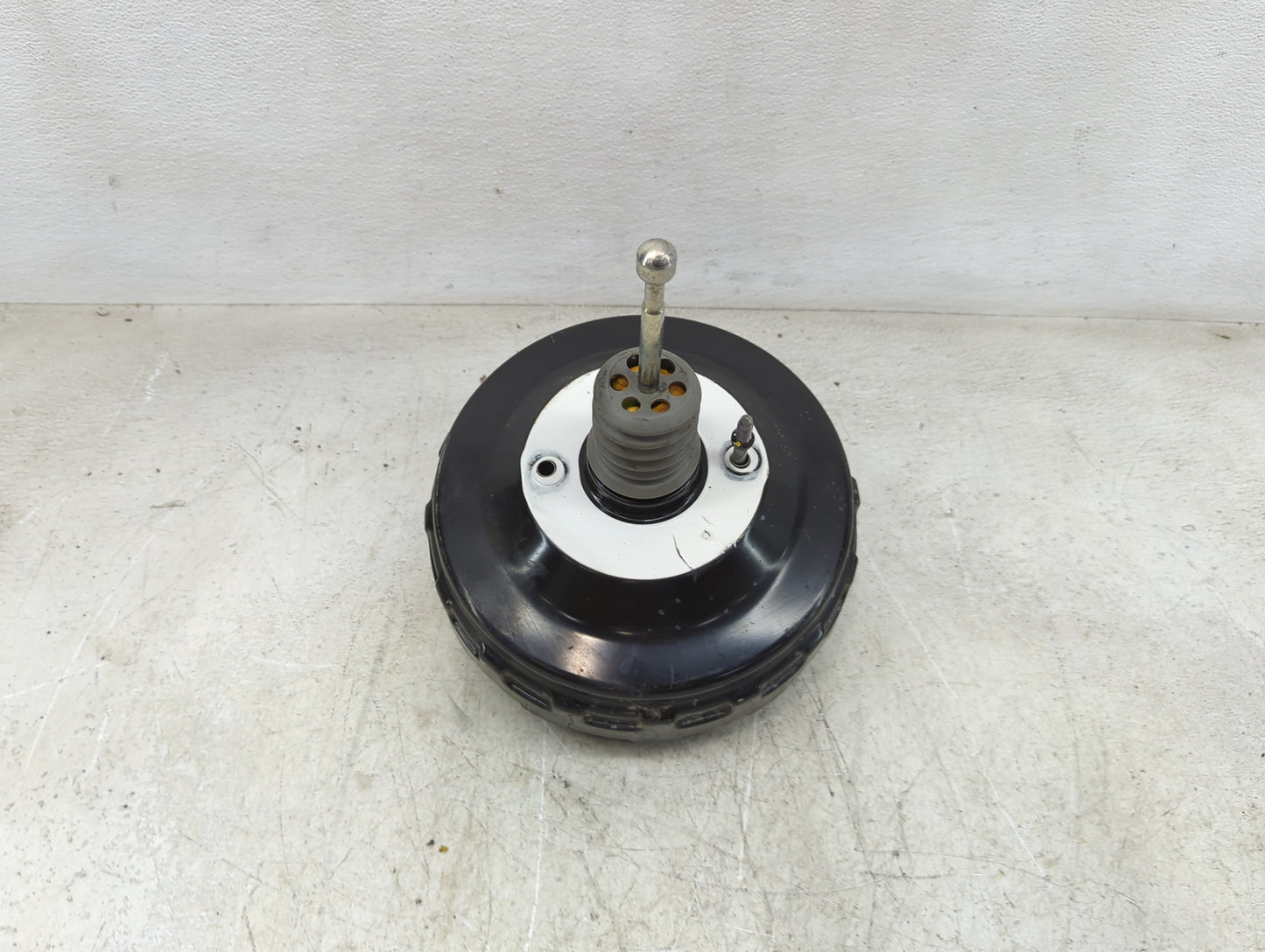 2013-2016 Chevrolet Malibu Power Brake Booster Oem - Oemusedautoparts1.com