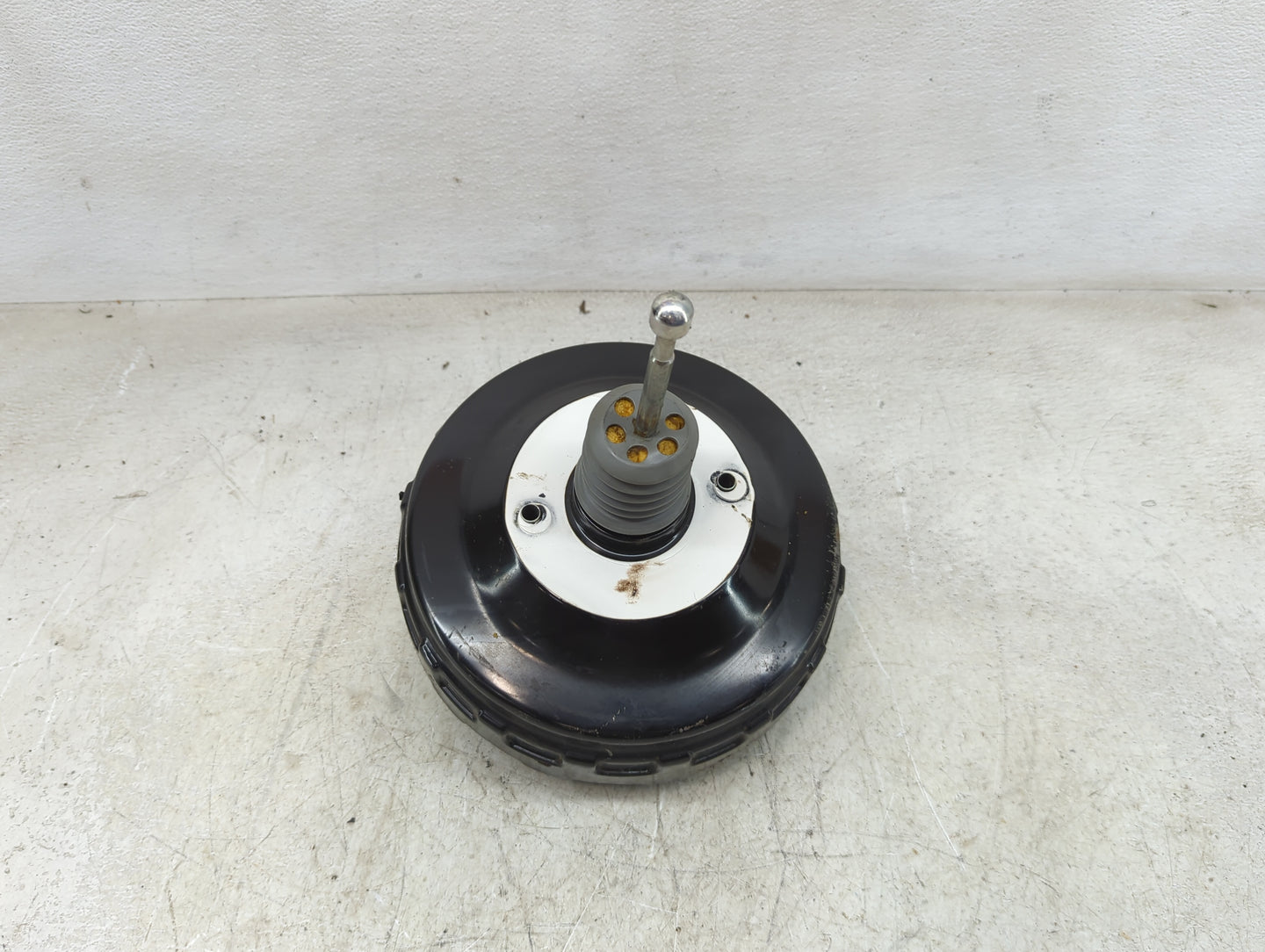 2013-2016 Chevrolet Malibu Power Brake Booster Oem - Oemusedautoparts1.com