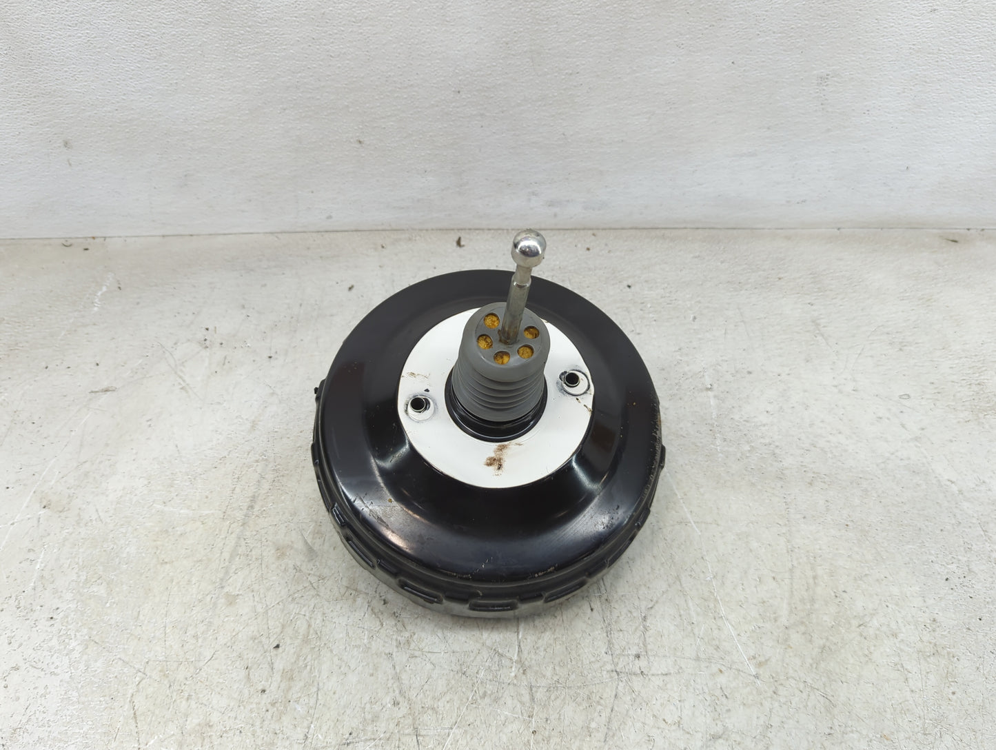 2013-2016 Chevrolet Malibu Power Brake Booster Oem - Oemusedautoparts1.com
