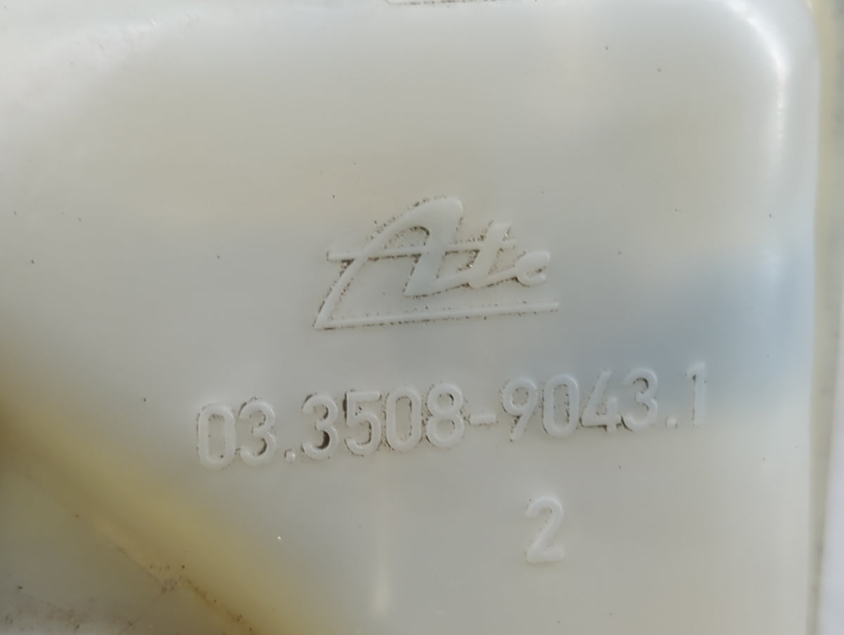 2013-2016 Chevrolet Malibu Brake Master Cylinder 1451060 - Oemusedautoparts1.com