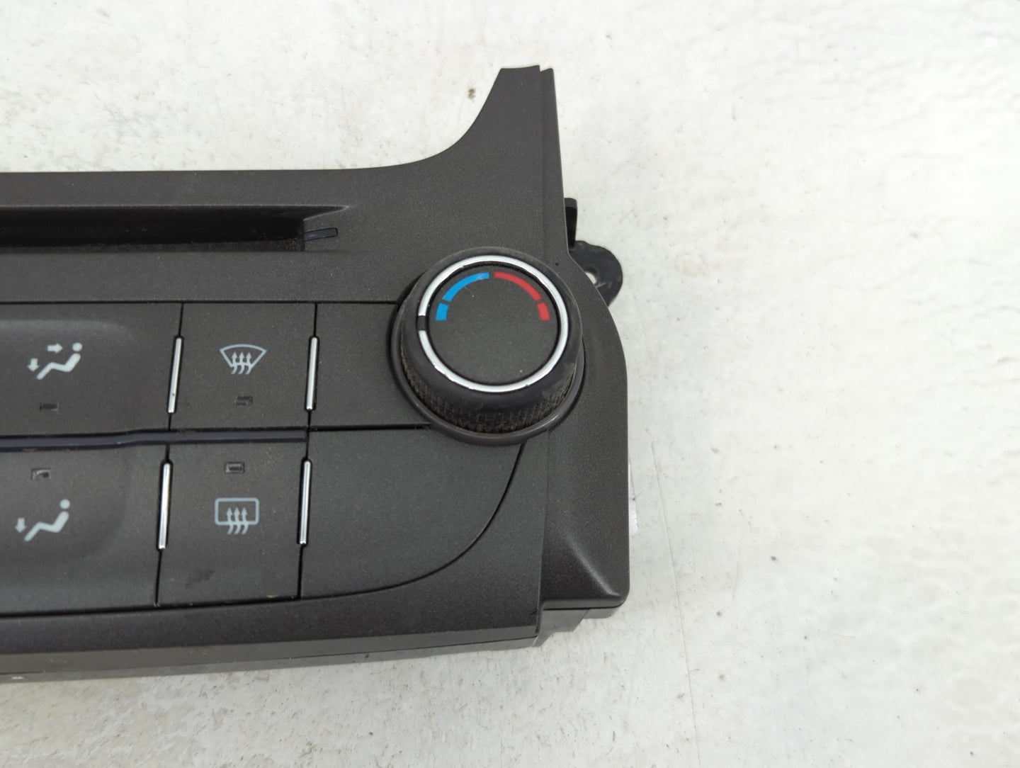 2013 Chevrolet Malibu Climate Control Module Temperature AC/Heater Replacement P/N:22854785 Fits OEM Used Auto Parts - Oemus