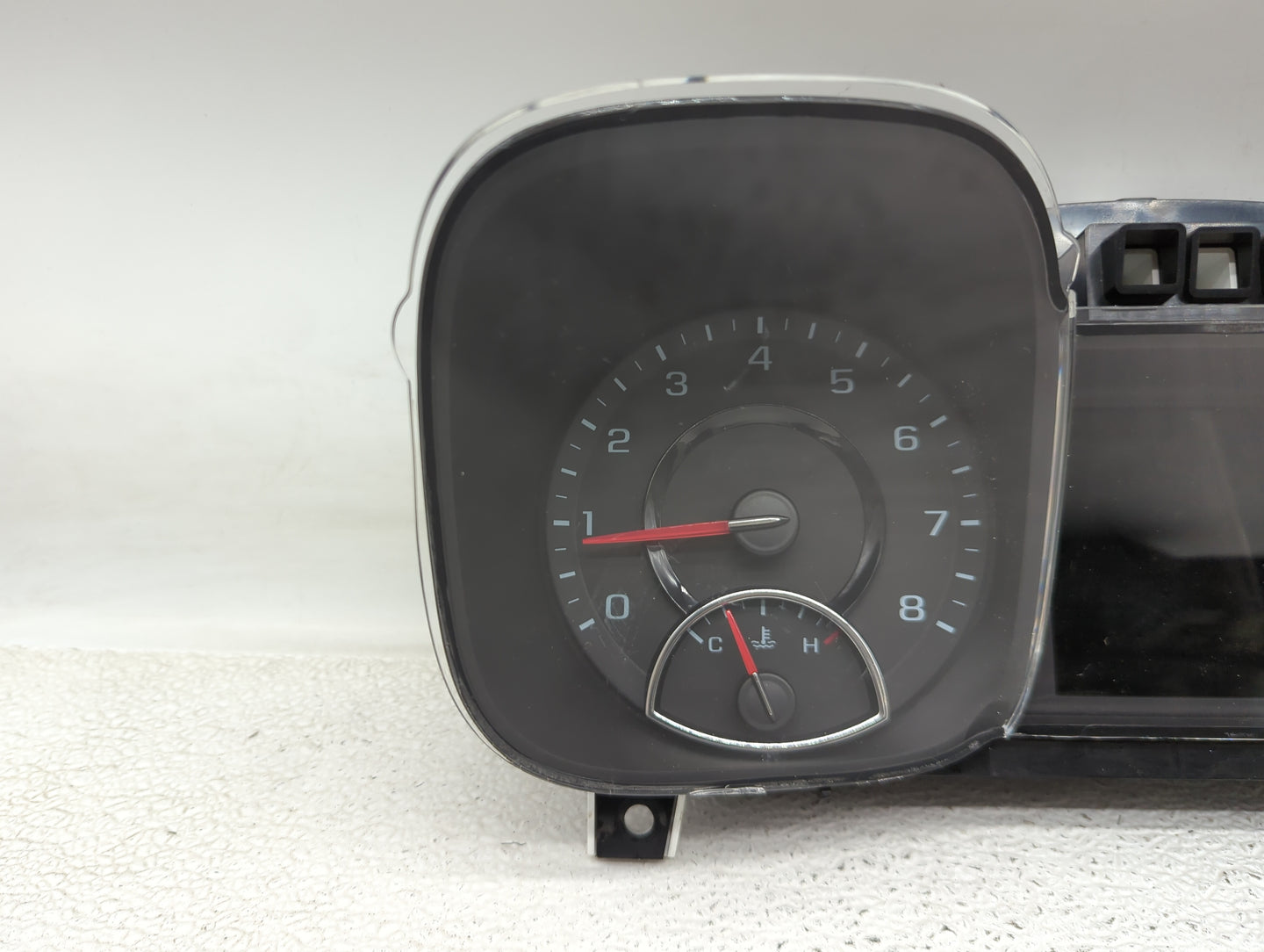 2013 Chevrolet Malibu Instrument Cluster Speedometer Gauges P/N:22932756 Miles: Fits OEM Used Auto Parts - Oemusedautoparts1
