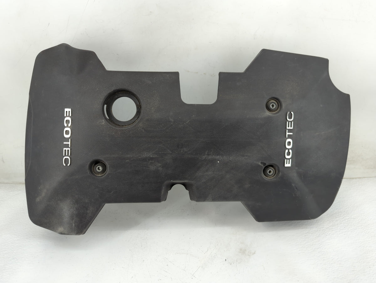 2013 Chevrolet Malibu Engine Cover 1457895 - Oemusedautoparts1.com