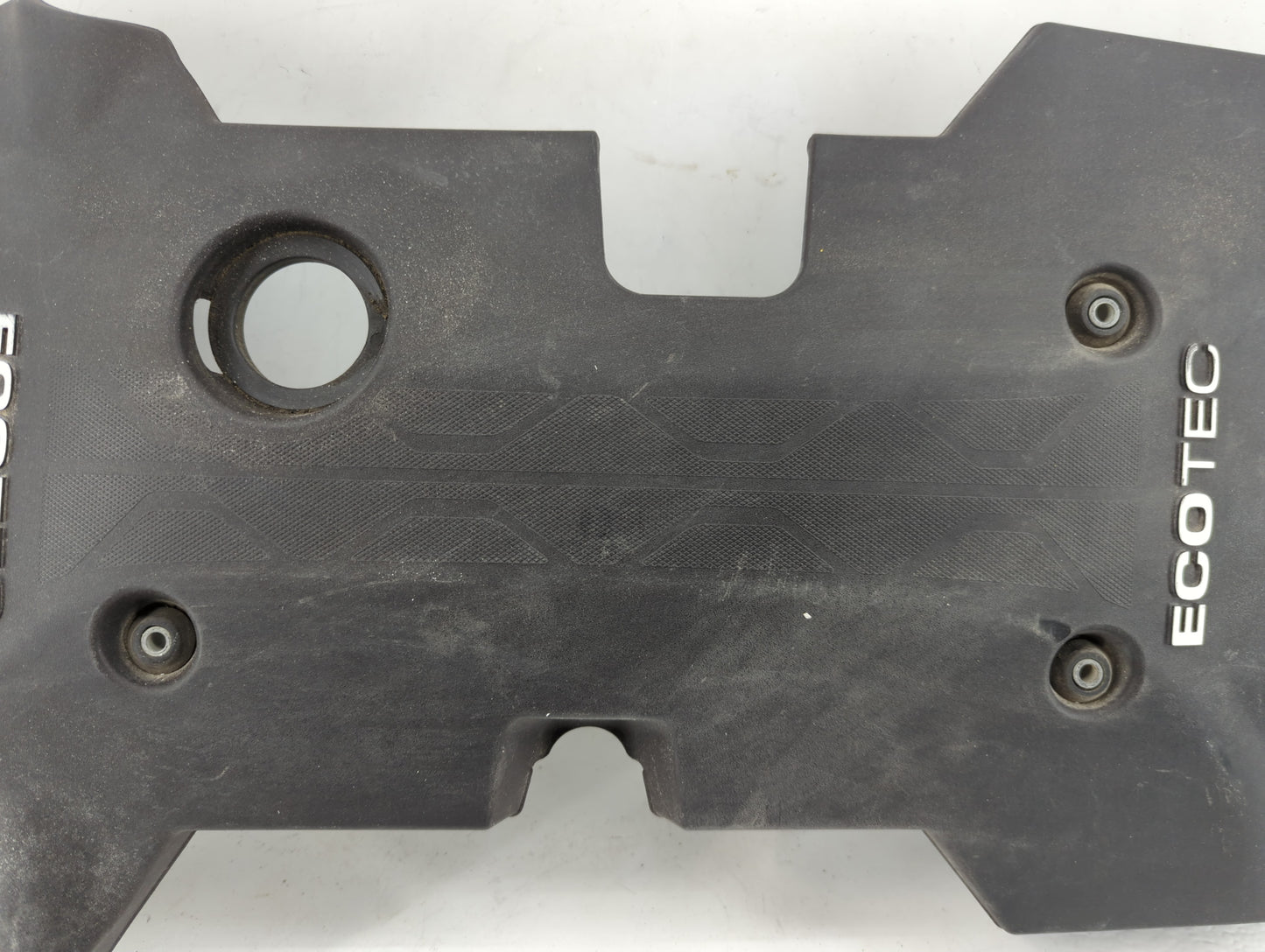 2013 Chevrolet Malibu Engine Cover 1457895 - Oemusedautoparts1.com
