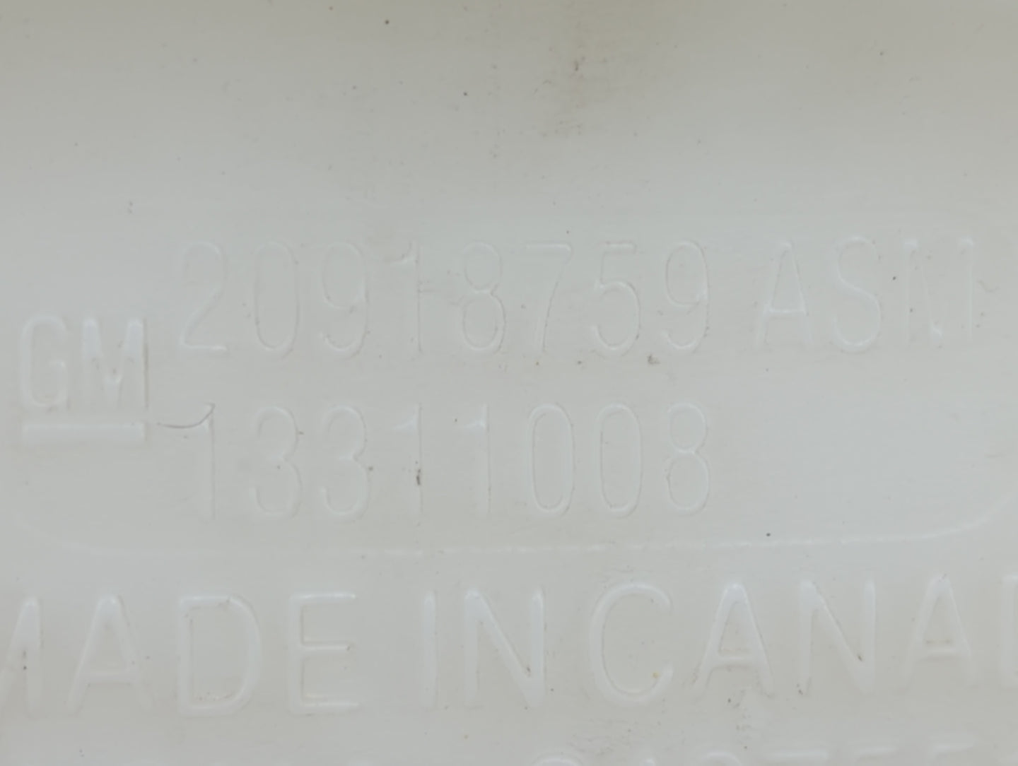 2013-2016 Chevrolet Malibu Windshield Washer Fluid Reservoir Bottle Oem 1459600 - Oemusedautoparts1.com