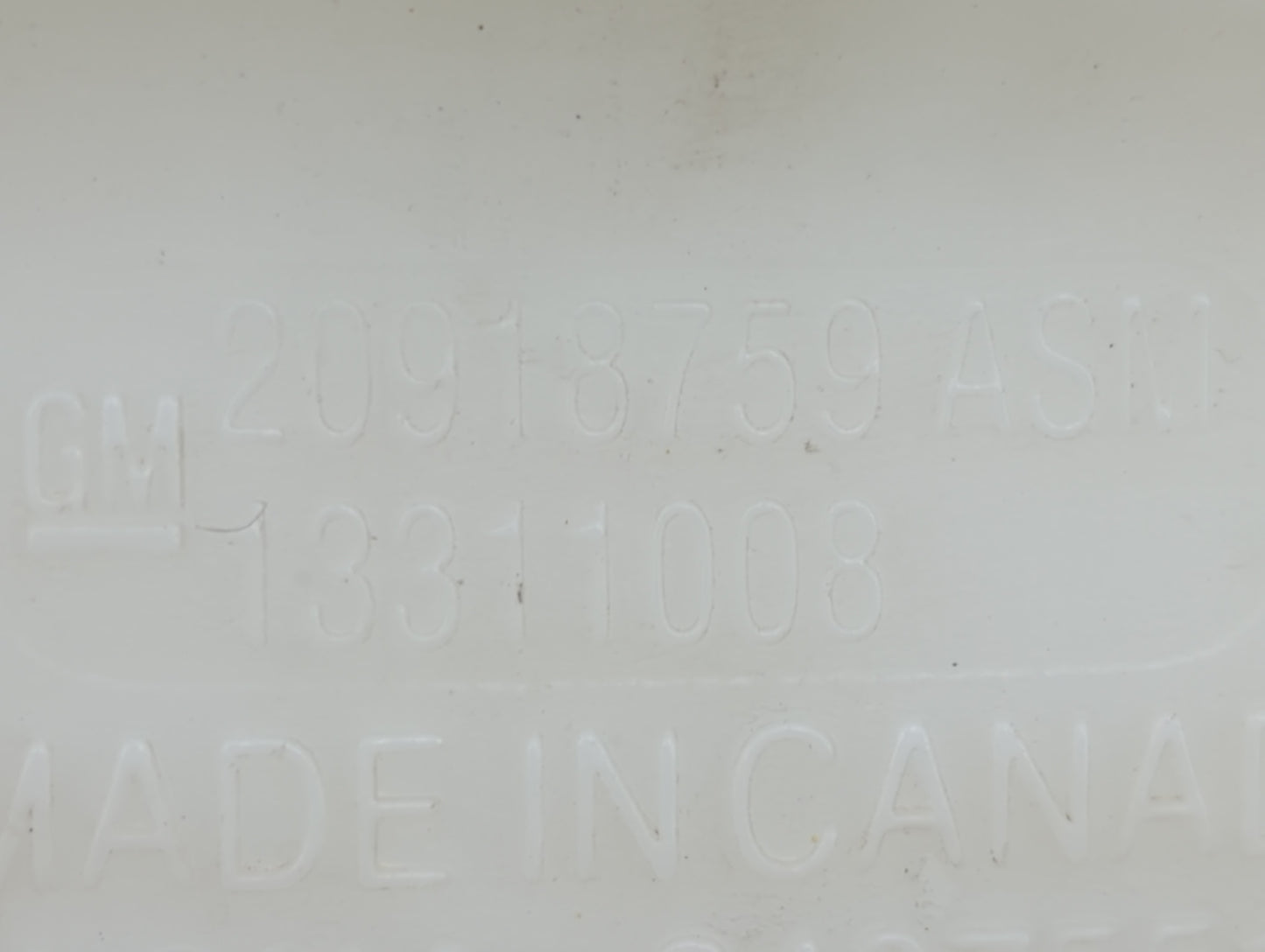 2013-2016 Chevrolet Malibu Windshield Washer Fluid Reservoir Bottle Oem 1459600 - Oemusedautoparts1.com