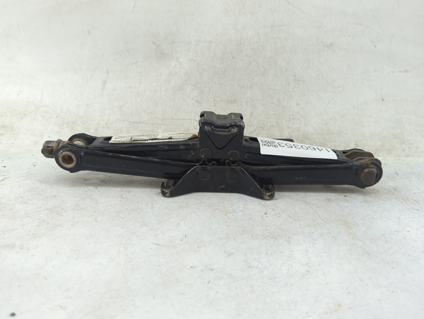 2013 Chevrolet Malibu Spare Scissor Car Jack 1460353 - Oemusedautoparts1.com