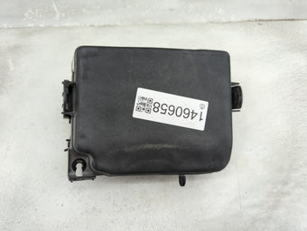 compare product 2013 Chevrolet Malibu Fusebox Fuse Box Panel Relay Module P/N:91951-3X710 Fits OEM Used Auto Parts