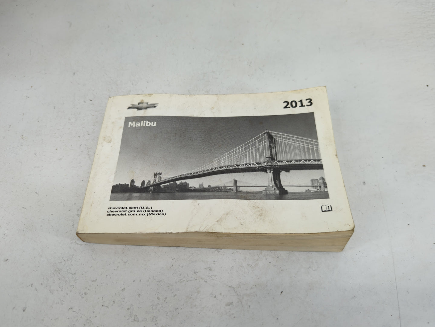 2013 Chevrolet Malibu Owners Manual Book Guide P/N:22941188 OEM Used Auto Parts - Oemusedautoparts1.com