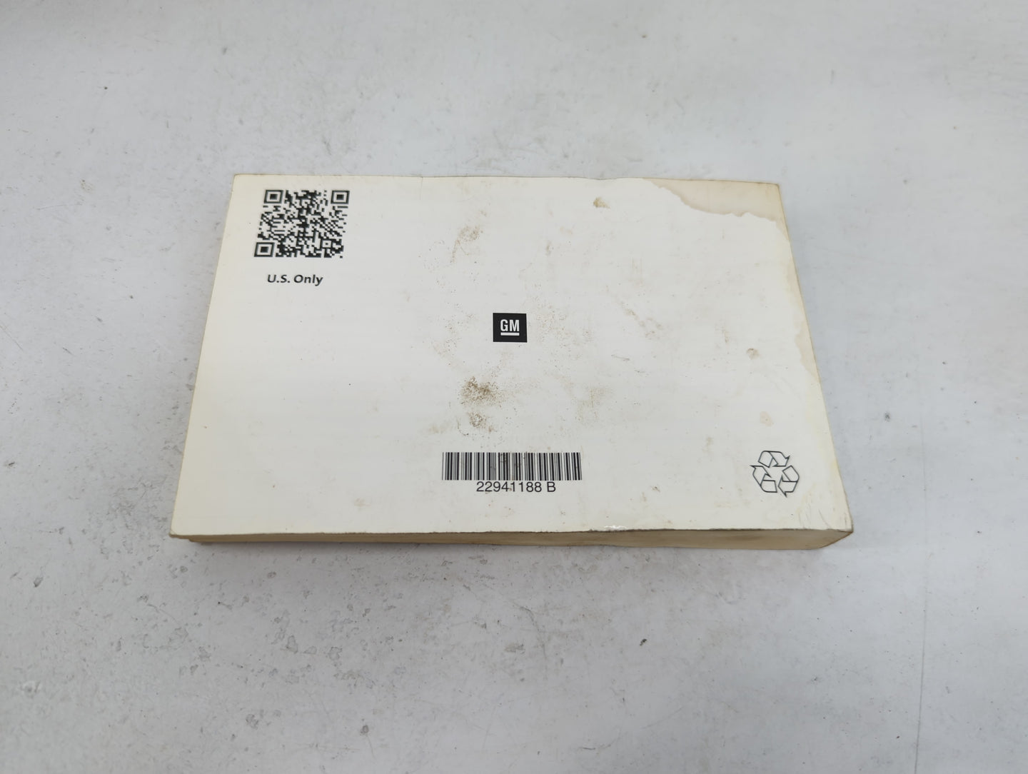 2013 Chevrolet Malibu Owners Manual Book Guide P/N:22941188 OEM Used Auto Parts - Oemusedautoparts1.com