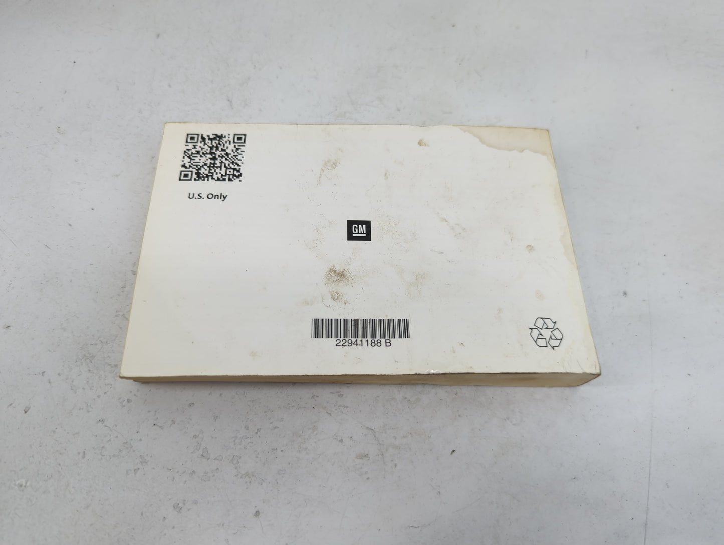 2013 Chevrolet Malibu Owners Manual Book Guide P/N:22941188 OEM Used Auto Parts - Oemusedautoparts1.com