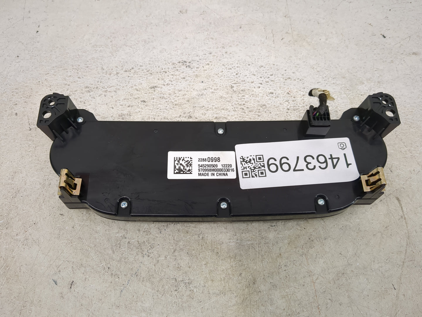 2013-2013 Chevrolet Malibu Radio Control Panel 1463799 - Oemusedautoparts1.com