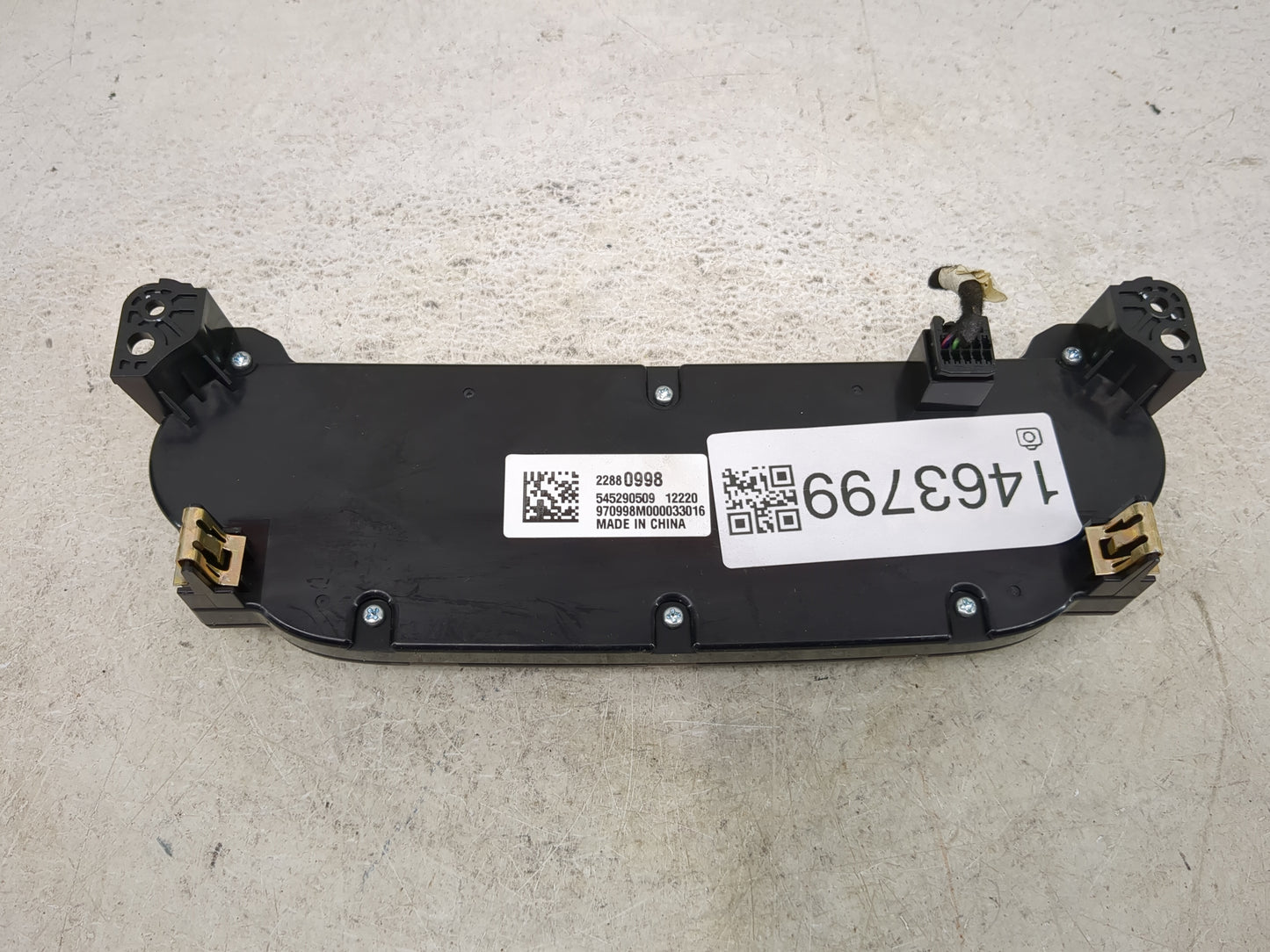 2013-2013 Chevrolet Malibu Radio Control Panel 1463799 - Oemusedautoparts1.com