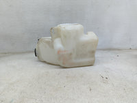 2013-2016 Chevrolet Malibu Windshield Washer Fluid Reservoir Bottle Oem 1474177 - Oemusedautoparts1.com