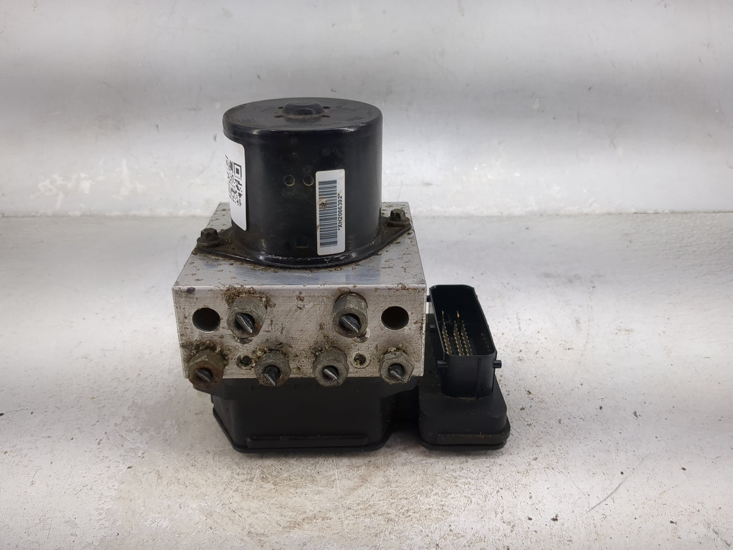 2013-2016 Chevrolet Malibu ABS Pump Control Module Replacement P/N:22863598 15050597 Fits Fits 2012 2013 2014 2015 2016 OEM 