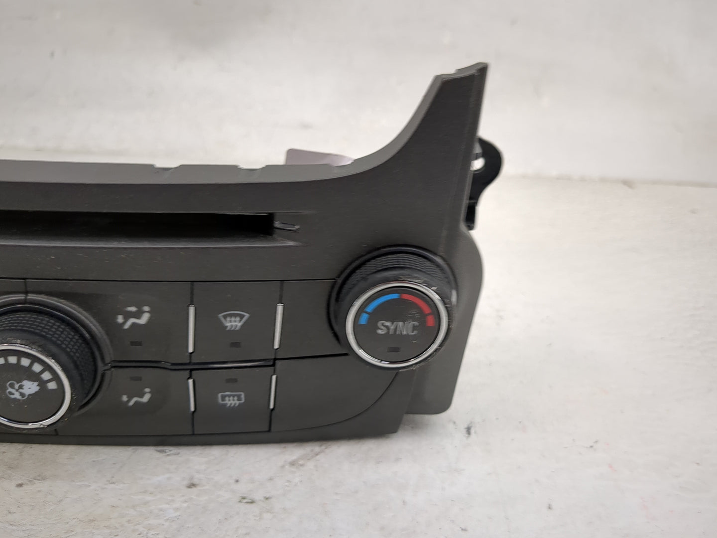 2013 Chevrolet Malibu Climate Control Module Temperature AC/Heater Replacement P/N:22854784 545290509 Fits OEM Used Auto Par