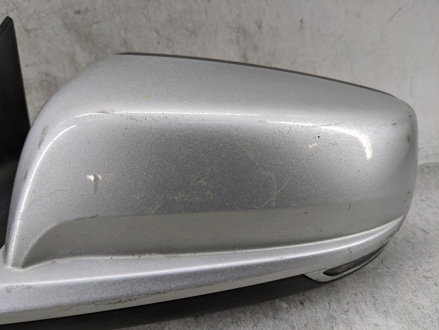 2013 Chevrolet Malibu Driver Side View Mirror - Left Door Mirror OEM Used - Oemusedautoparts1.com